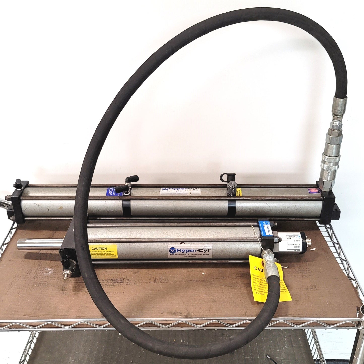 Used HyperCyl HPS-2-4.00-.50-FH-LT-S Air Over Hydraulic 2 Ton Satellite Set 4" Stroke