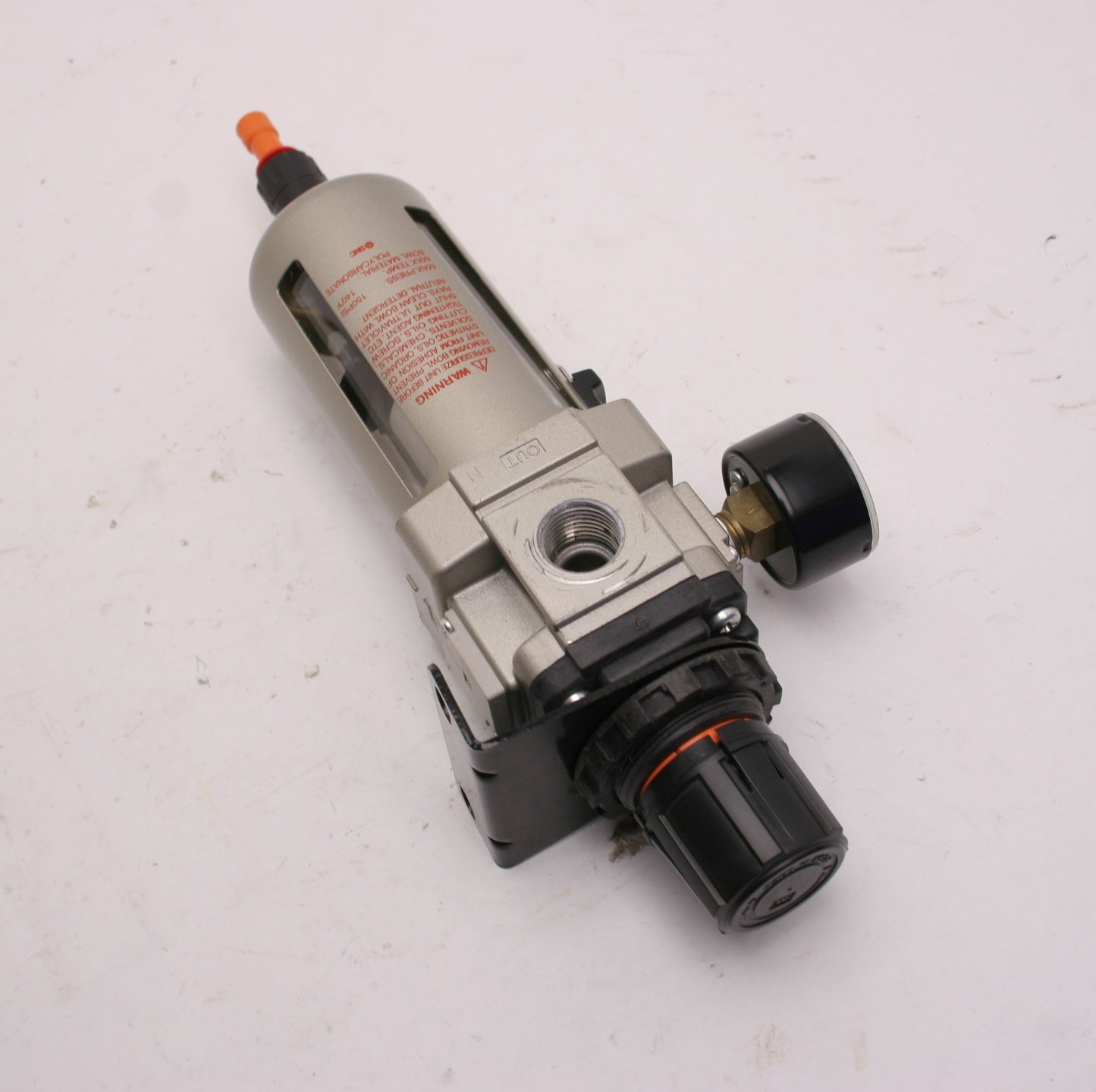 Used SMC AW40-N04BG-Z Filter/Regulator, 0-150 Gauge, *Drain Wont Seal, Added Plug*