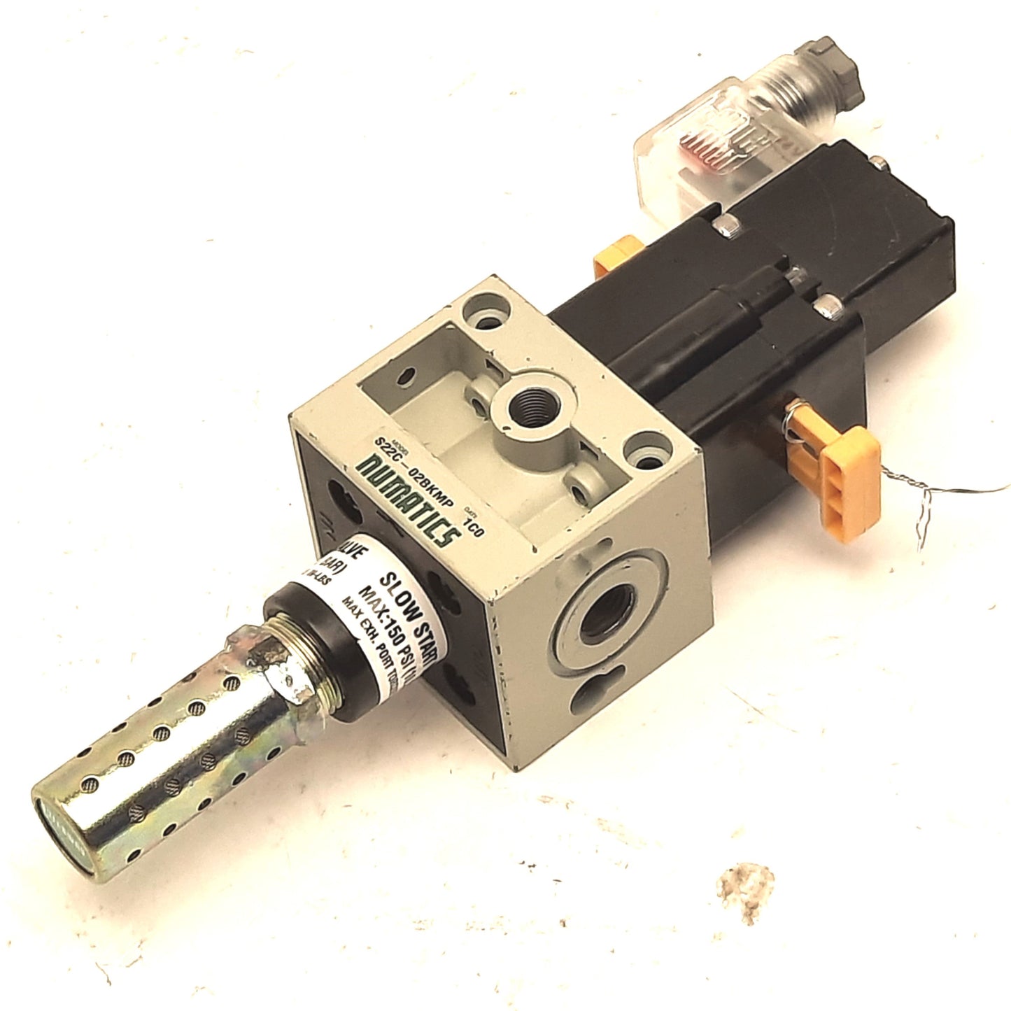 Used Numatics S22C-02BKMP Valve Solenoid, Slow Start, 150PSI Max, 1/4" NPT Ports