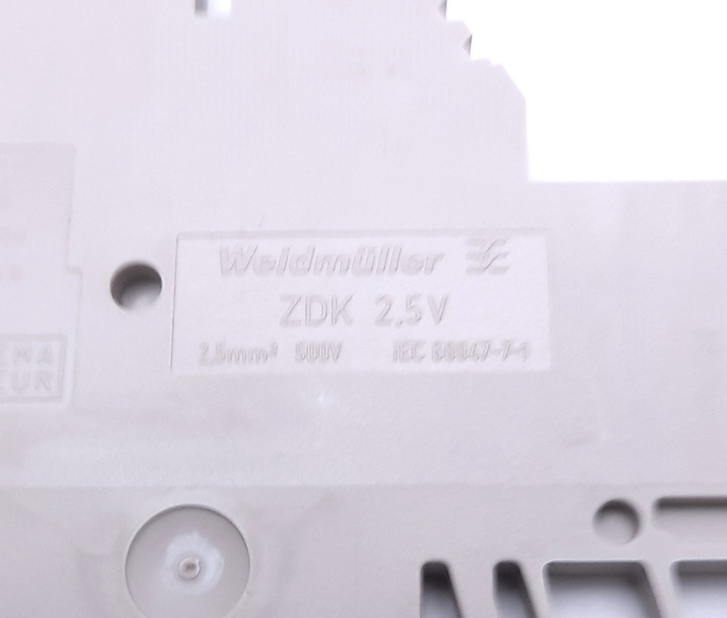 Used Lot of 25 Weidmuller ZDK 2.5V Terminal Blocks, Tan, 500V, 20A, DIN Rail