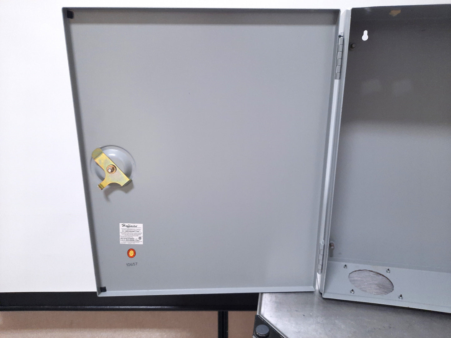 Used Hoffman 24206 Steel Enclosure 24" x 19.5" x 6" Cutout Box, Electrical, Type 1