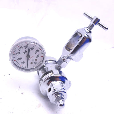 Used Wika 57464 00 Medical Regulator Blood Gas, High Pressure 1/4" NPT 21000kPa Inlet
