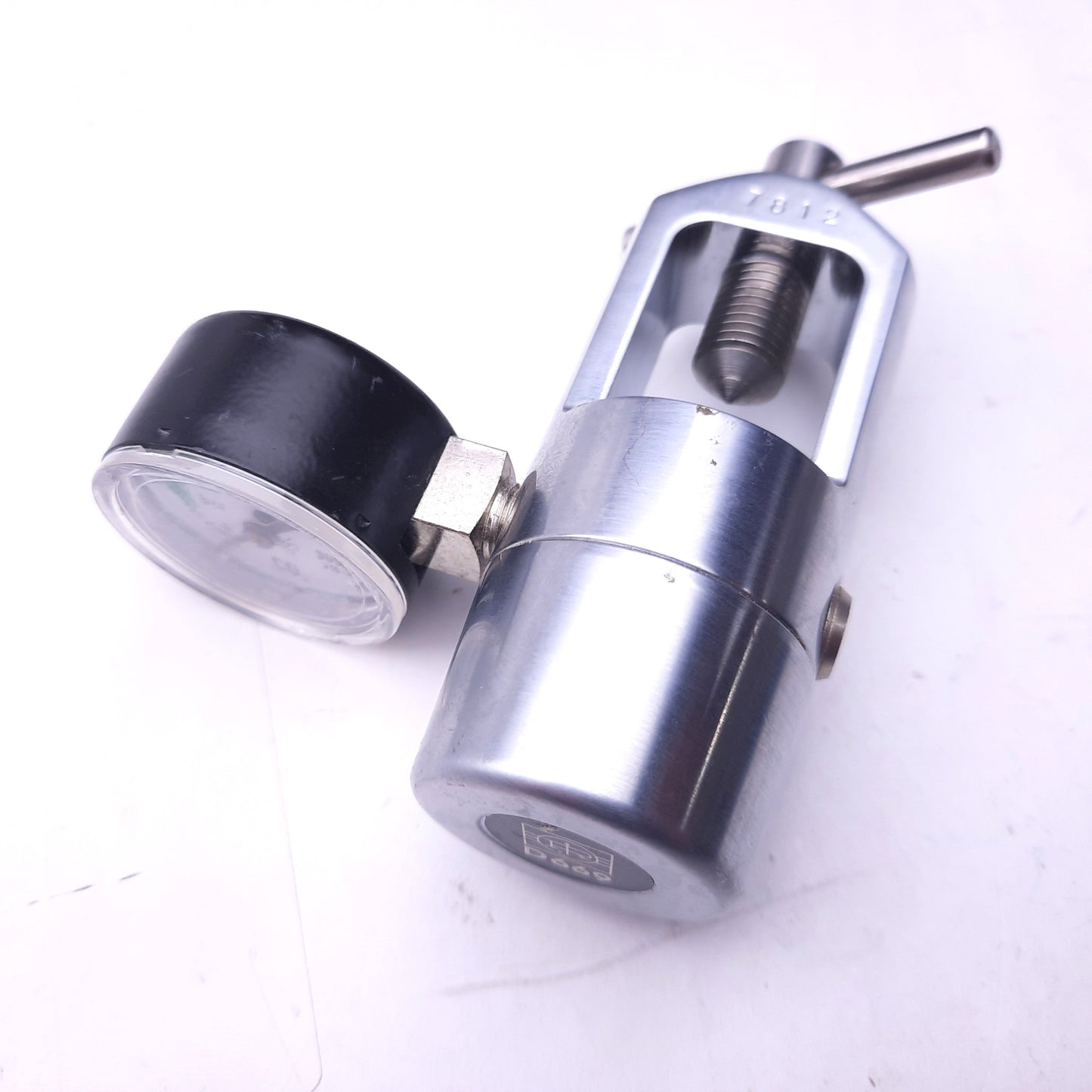 Used Raidometer D669 CO2 Regulator, For Gas Analyzer 4990, Gauge: 0-4500 PSI