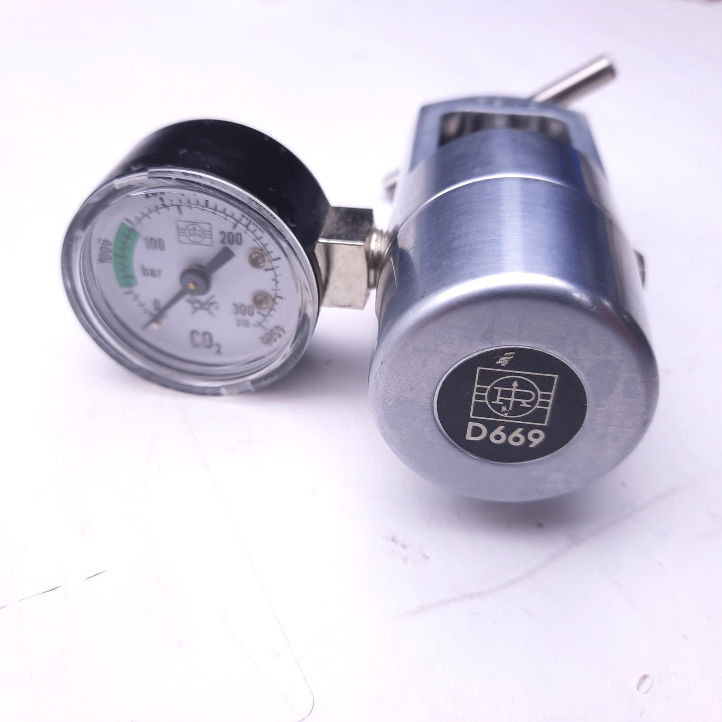 Used Raidometer D669 CO2 Regulator, For Gas Analyzer 4990, Gauge: 0-4500 PSI