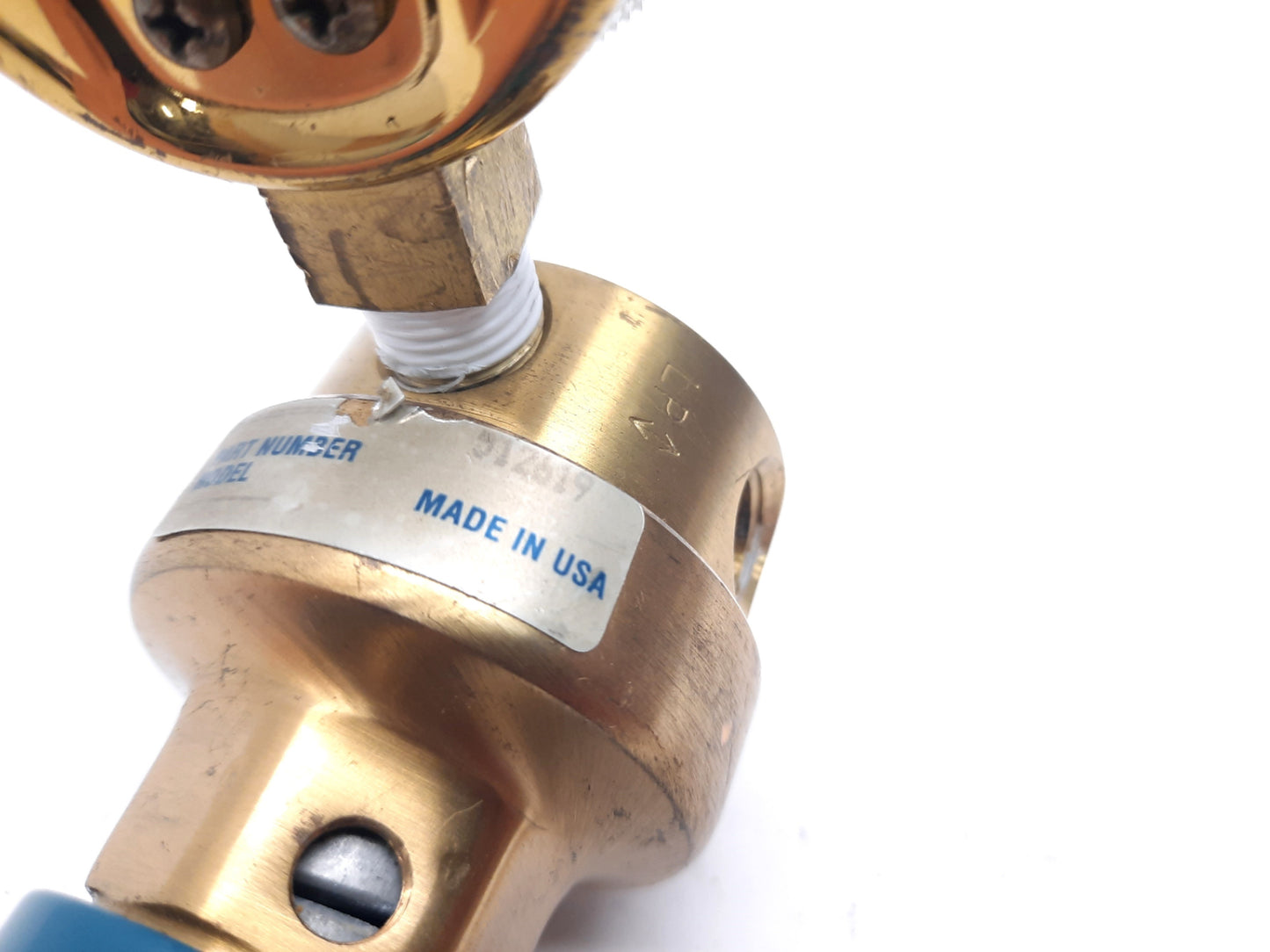 Used Linde 512619 Specialty Welding Gas Regulator 1/4" NPT Ports
