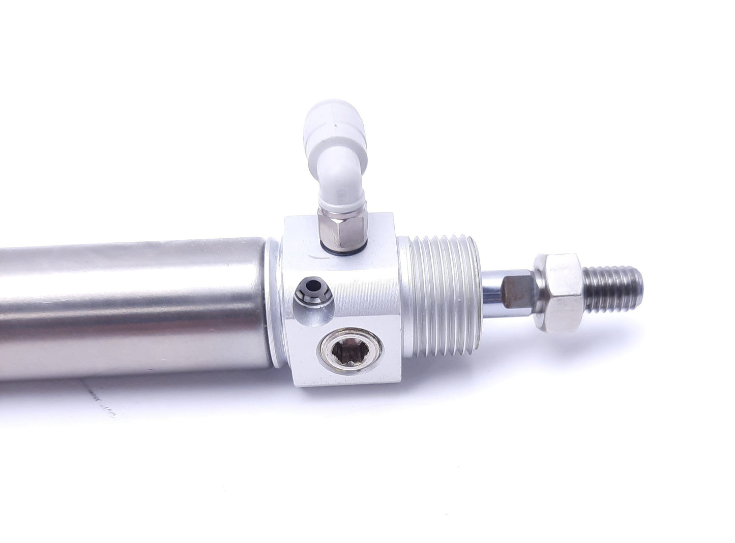 Used SMC CDM2D20-ULA000043 Pneumatic Cylinder, 20mm Bore, 370mm Stroke, M5x0.8