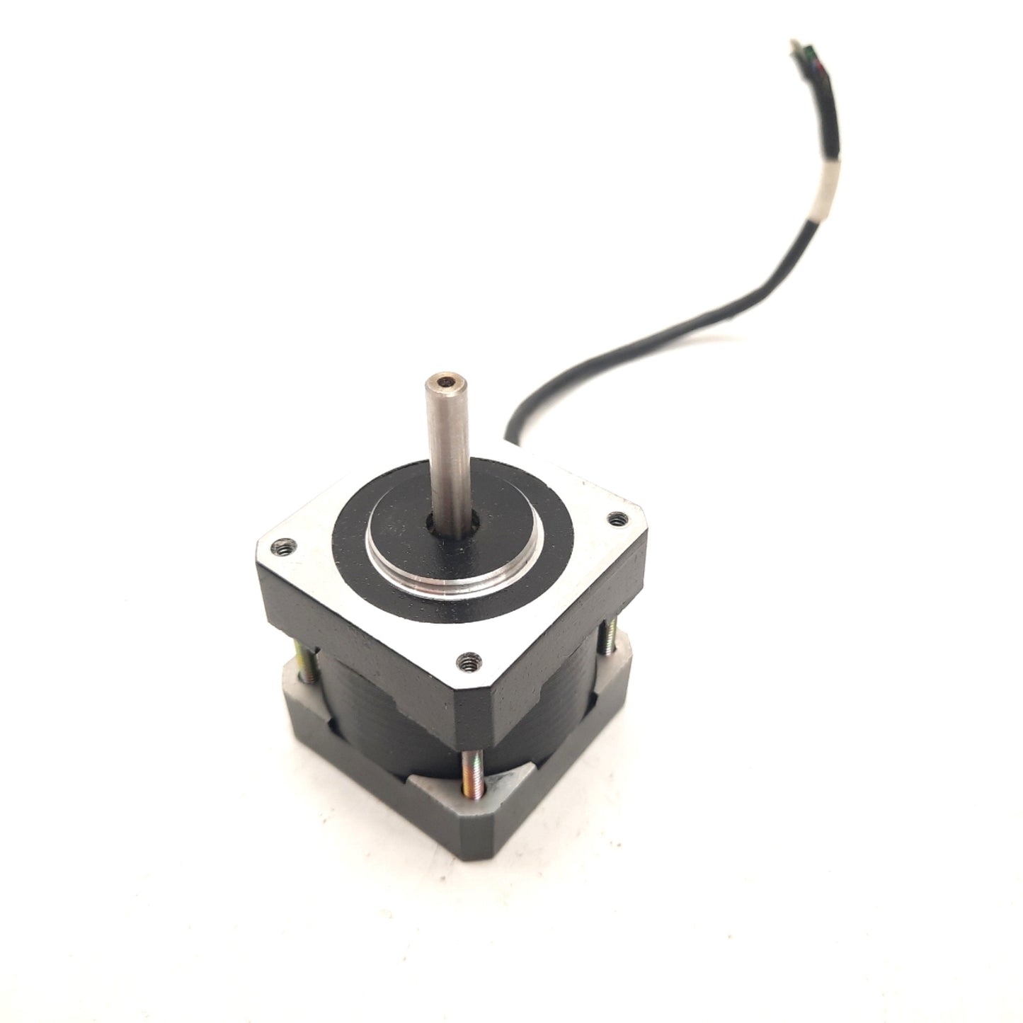 Used Lin Engineering 4018M-04 Stepper Motor Nema 17 Shaft 5mm Step 1.8 Deg