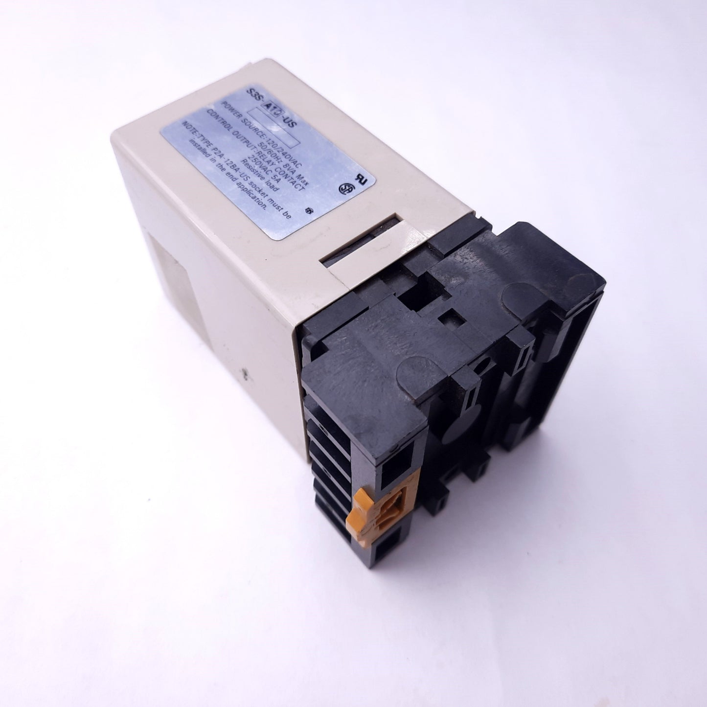 Used Omron S3S-A10-US Sensor Controller Voltage: 120/240VAC 50/60Hz, Out: 100mA Max