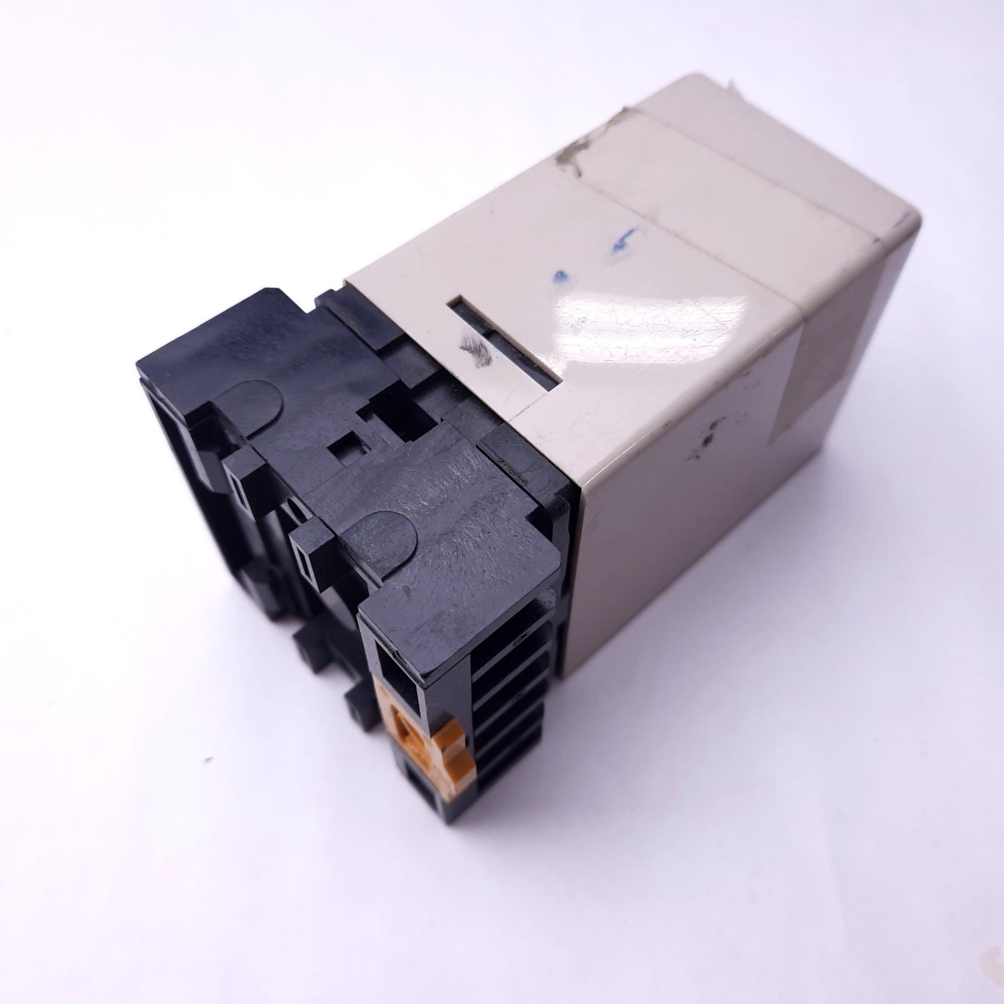 Used Omron S3S-A10-US Sensor Controller Voltage: 120/240VAC 50/60Hz, Out: 100mA Max