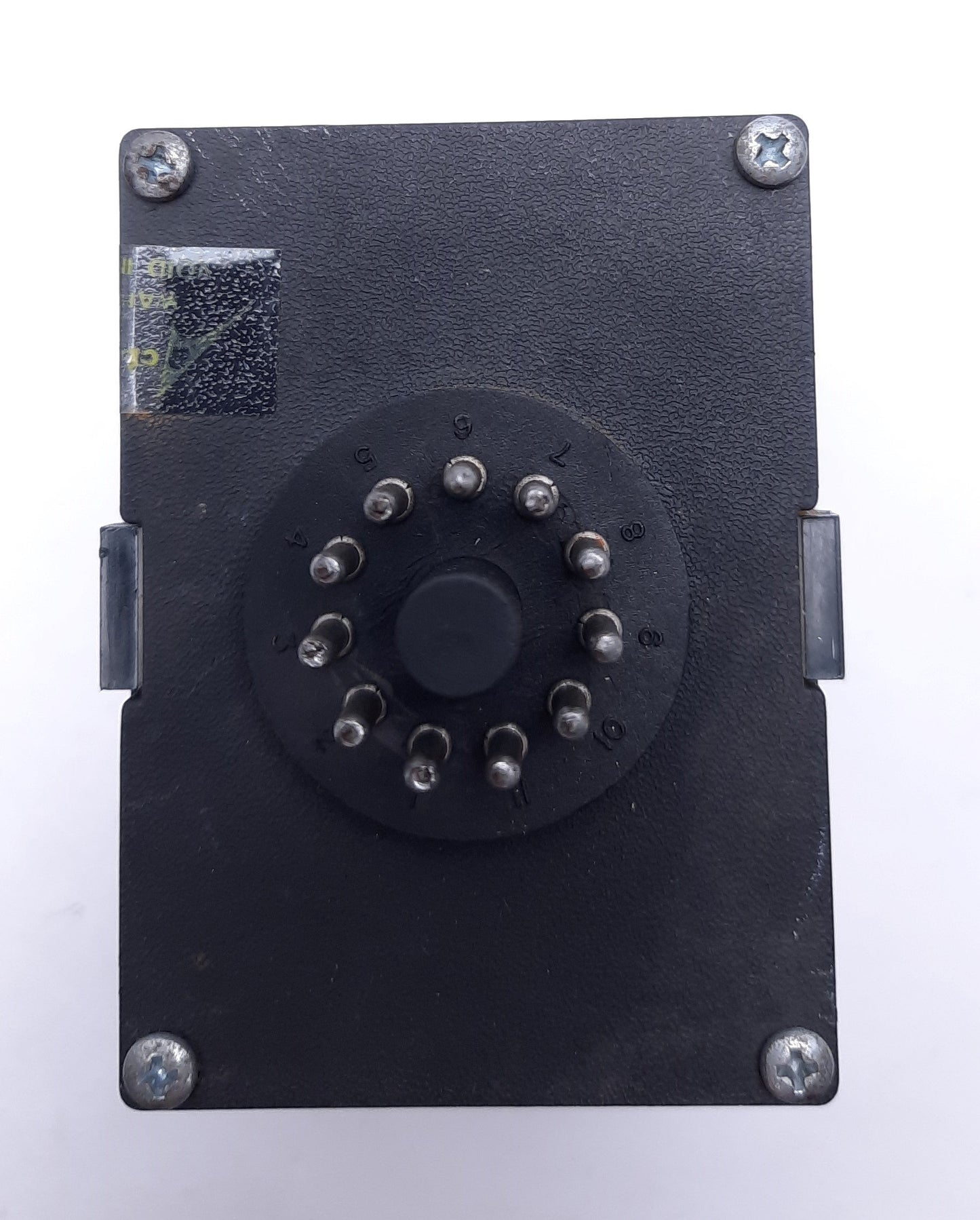 Used Action Pak 1000-6070M Signal Converter Relay, 0-10 VDC, 120 VAC, DPDT, 11-Pin