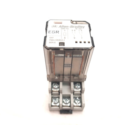 Used Allen Bradley 700-HB32A1 Control Relays 120VAC Coil 700-HN154 Socket