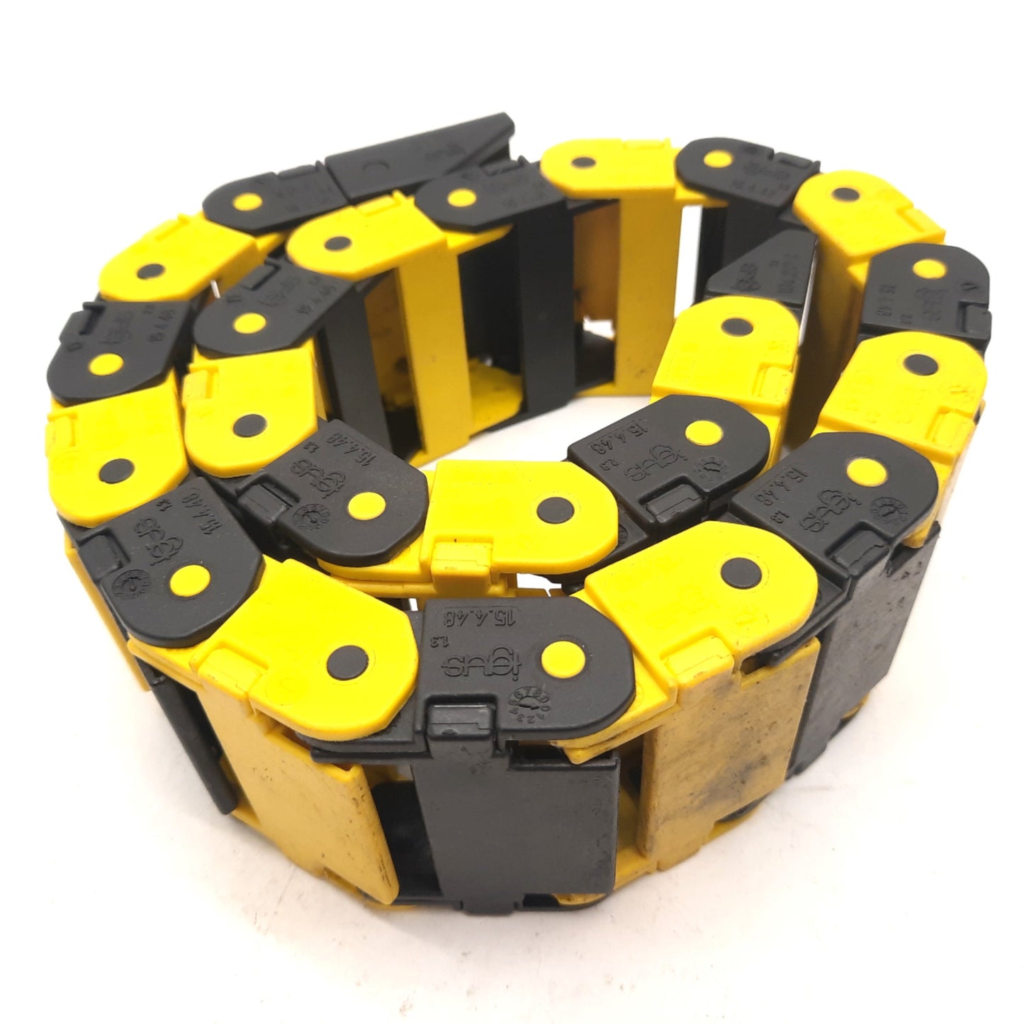 Used Igus 15.4.48 Energy Chain, Dimensions: 28"(L) x 2-3/8"(W) x 15/16"(H)