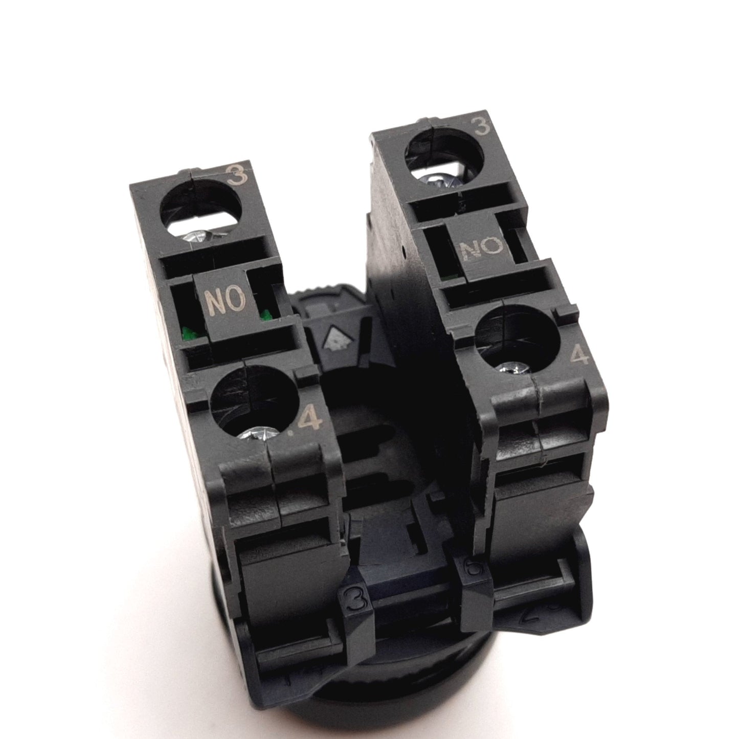 Used Allen Bradley 800FP-R611 Reset Pushbutton, Blue, R, 2-NO Contacts, 600VAC 10A