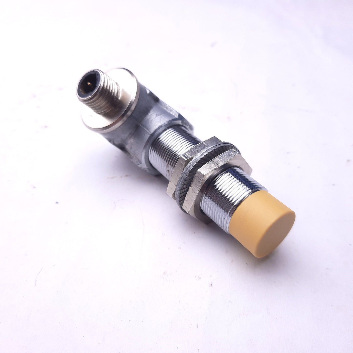 Used Turck Ni8-G18-ADZ30X2-B3431/S34 Inductive Proximity Sensor 20-250VAC 10-300VDC
