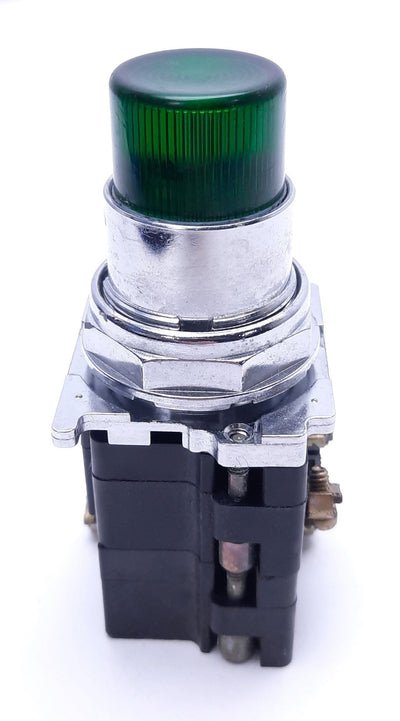 Used Cutler-Hammer 0994 T53 Green Illuminated Push Button Switch, 120V, 6.3V Lamp
