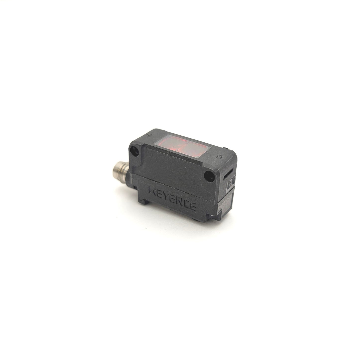 Used KEYENCE PZ-G42CP Square Reflective Photoelectric Switch M8 4-Pin, PNP, 10-30VDC