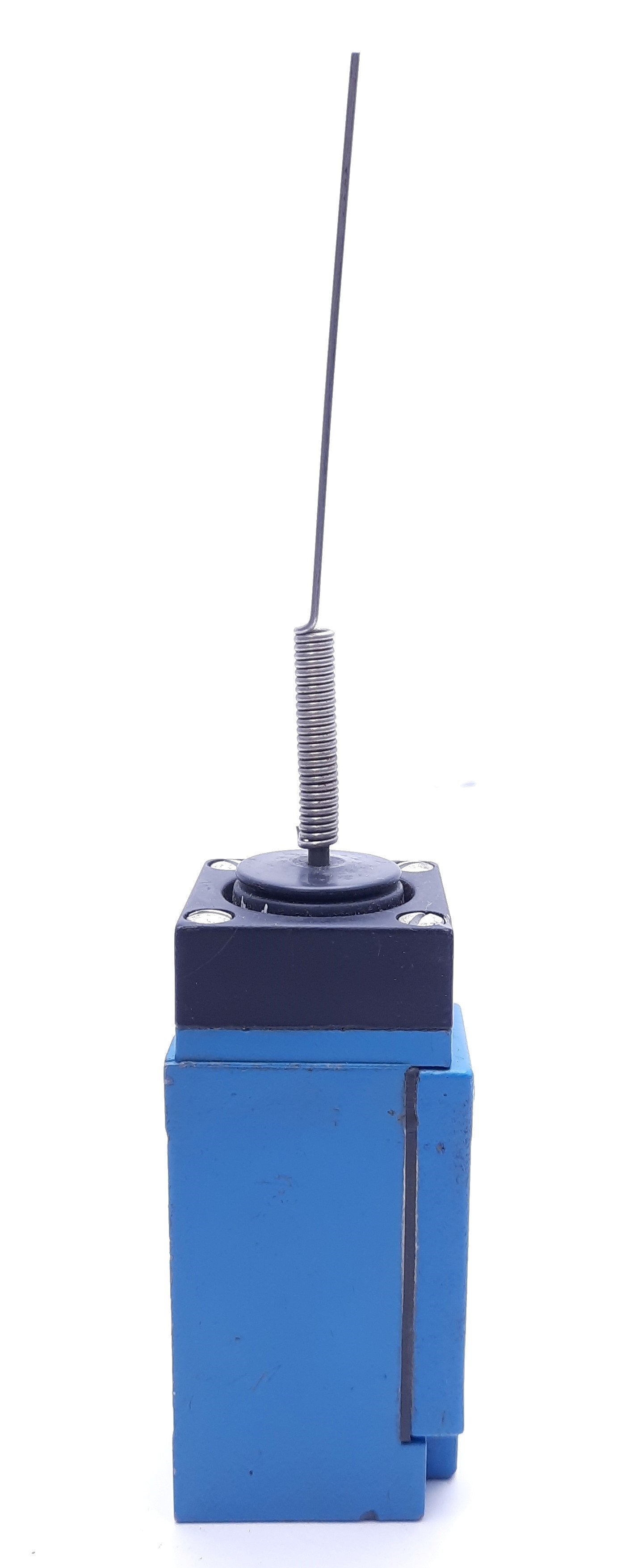 Used Micro Switch LSYKC3K-8A Wobble Stick Heavy Duty Limit Switch, 600 VAC 1NC/1NO