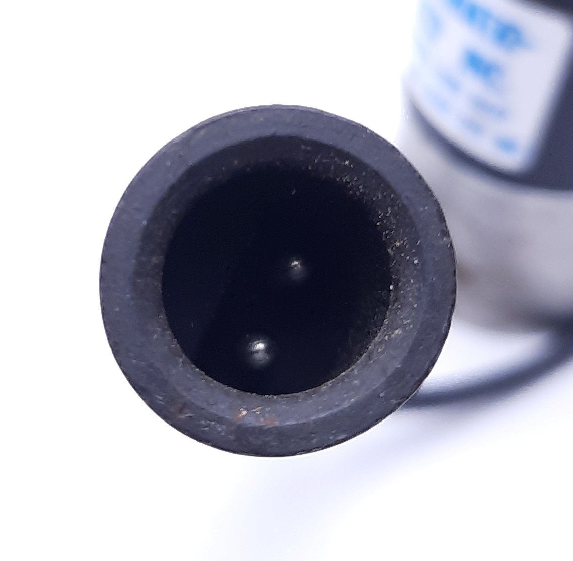 Used Airmatic Allied 1-21383 Solenoid Valve 24VDC 7W, 125psi MOPD, 1/16" Orifice