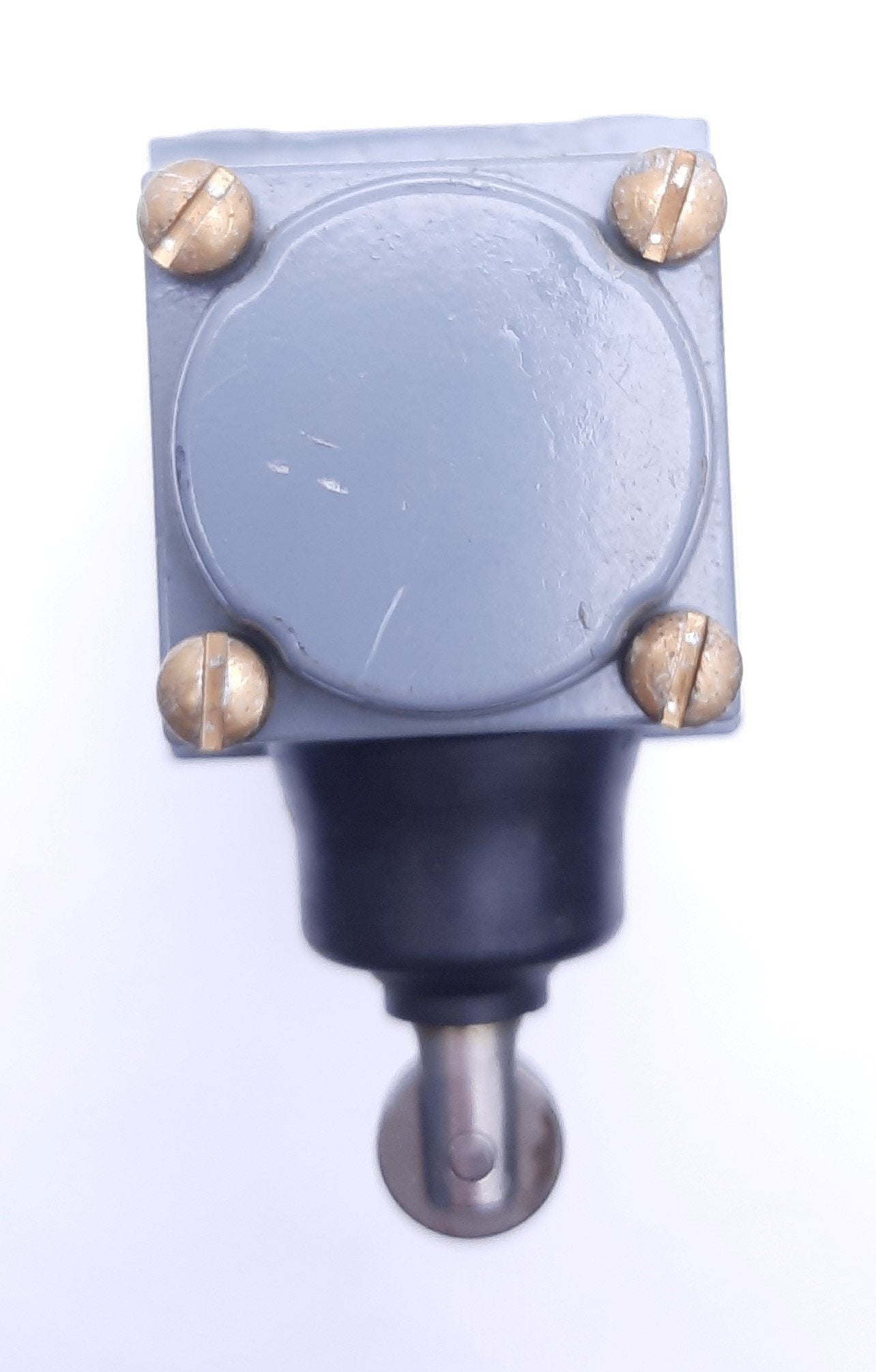 Used Allen-Bradley 802T-KIP Series F Oiltight Limit Switch 1/2" NPT Threaded Ports