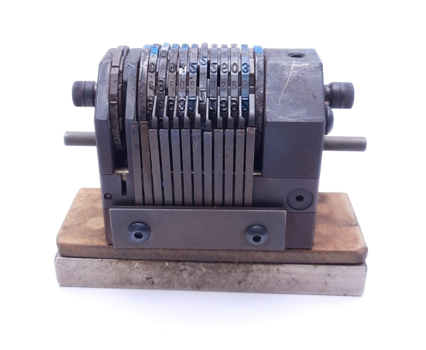Used Numberall A5205A99NS Automatically Advancing Numerical Stamp Head Roller
