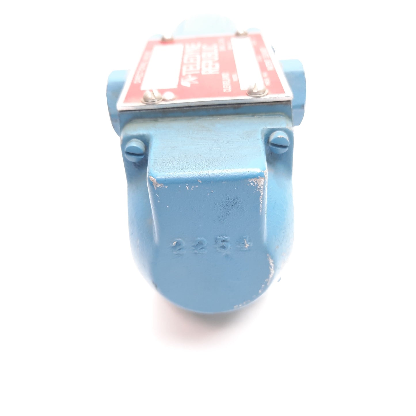 New – Open box Teledyne Republic 21110-7303-0200 Directional Control Valve, 2-Position 4-Port
