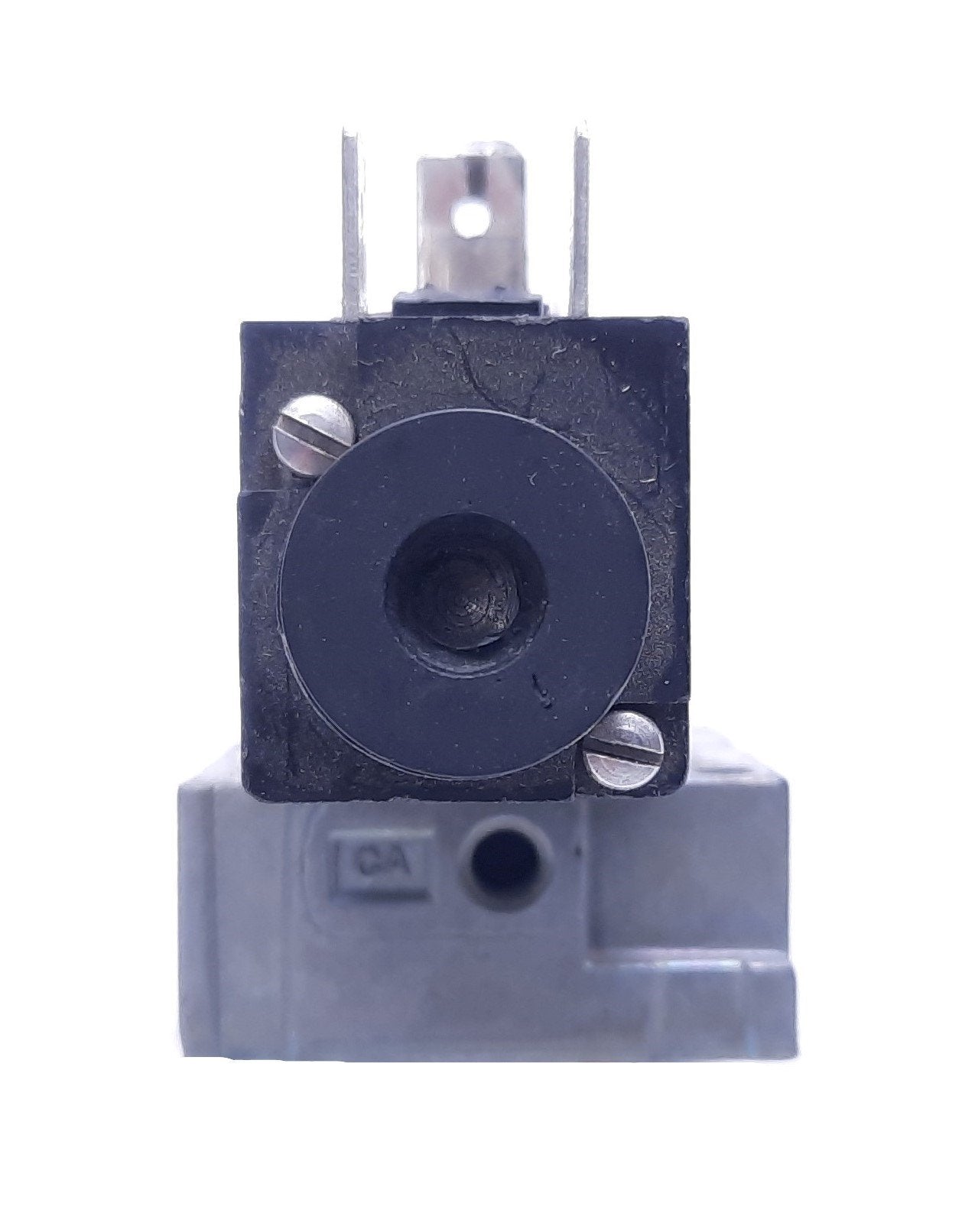 Used Numatics 031SS4002 Solenoid Valve Assembly With (2) 237-572B Solenoid Coils 120V