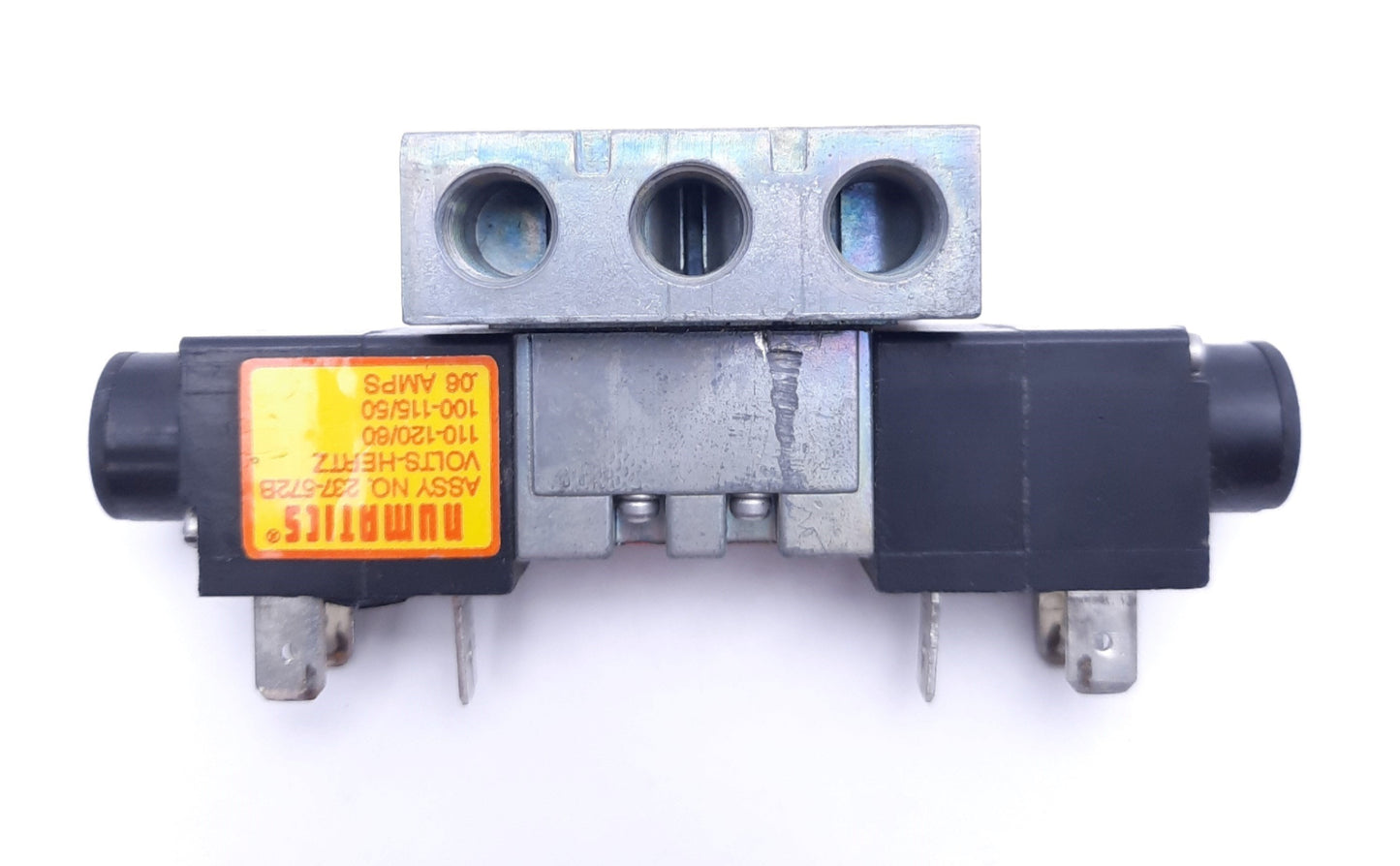 Used Numatics 031SS4002 Solenoid Valve Assembly With (2) 237-572B Solenoid Coils 120V