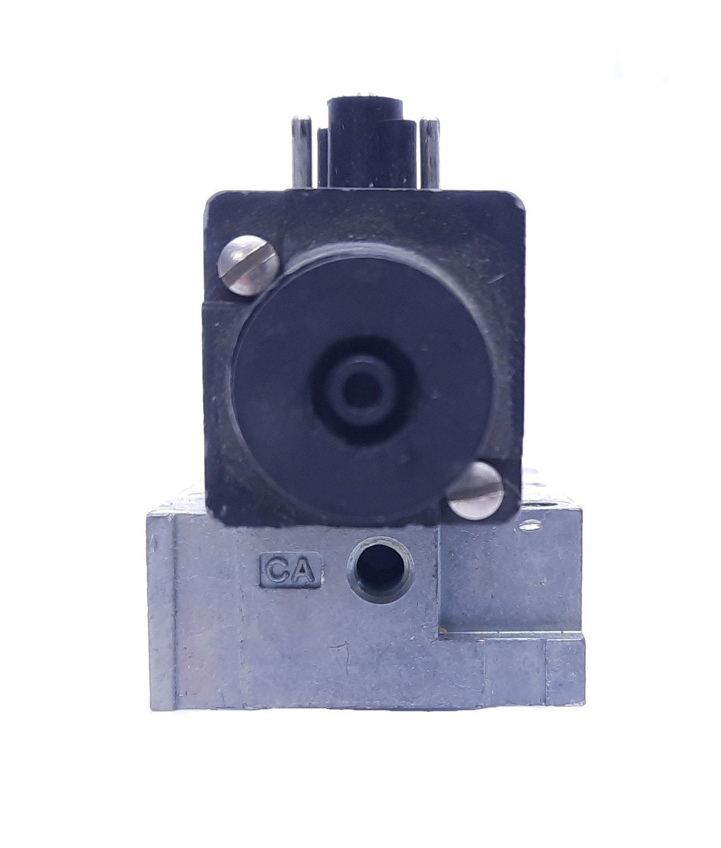 Used Numatics 031SS4002 Solenoid Valve Assembly With (2) 237-267B Solenoids 120 VAC