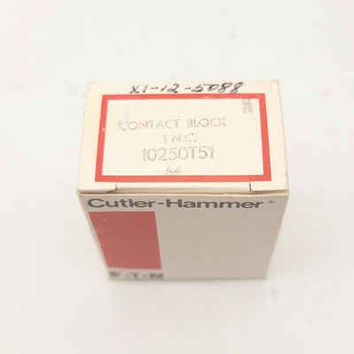 New – Open box Lot of 2 Cutler-Hammer 10250T51 Contact Blocks NC, 10A @ 660VAC, 6A, Size: 30mm
