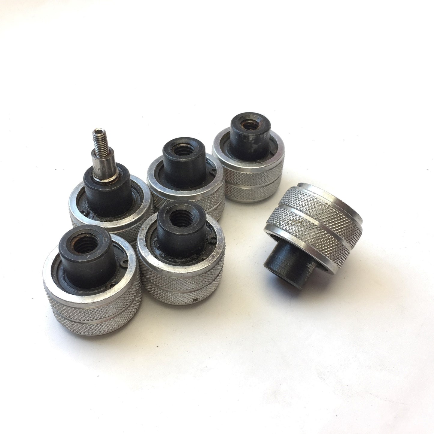 Used Lot of 6 Aluminum Knurled Adjustment Knobs, 1-1/4" Diameter, 3/8-16 Thread