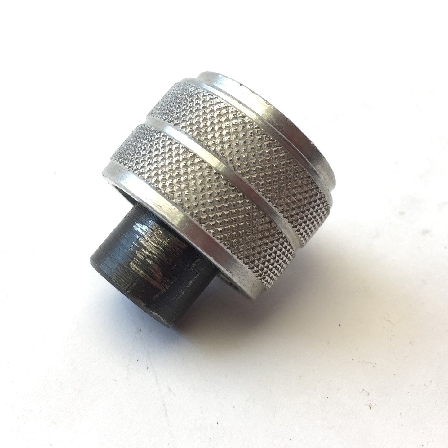 Used Lot of 6 Aluminum Knurled Adjustment Knobs, 1-1/4" Diameter, 3/8-16 Thread