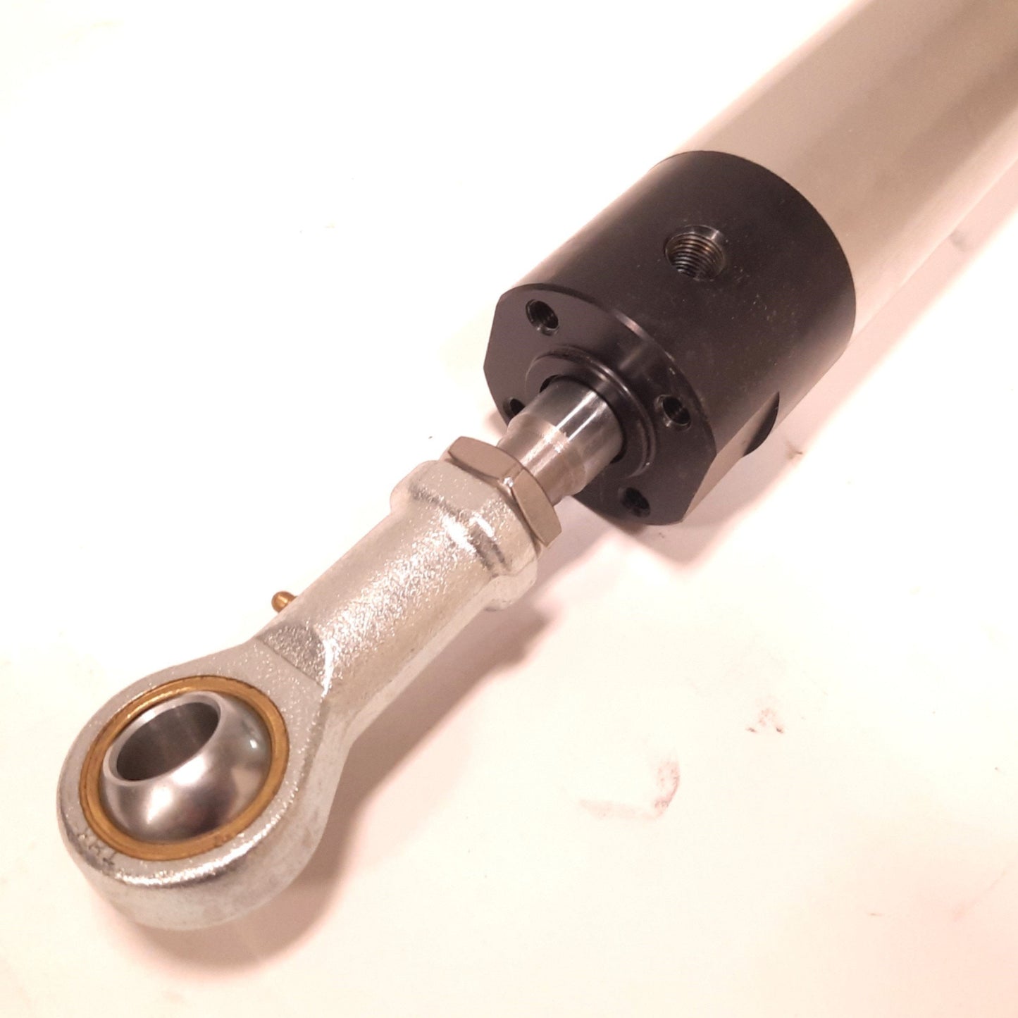 Used Parker P1LM040DNN685.000WBN5N Pneumatic Cylinder, Bore: 40mm, Stroke: 685mm