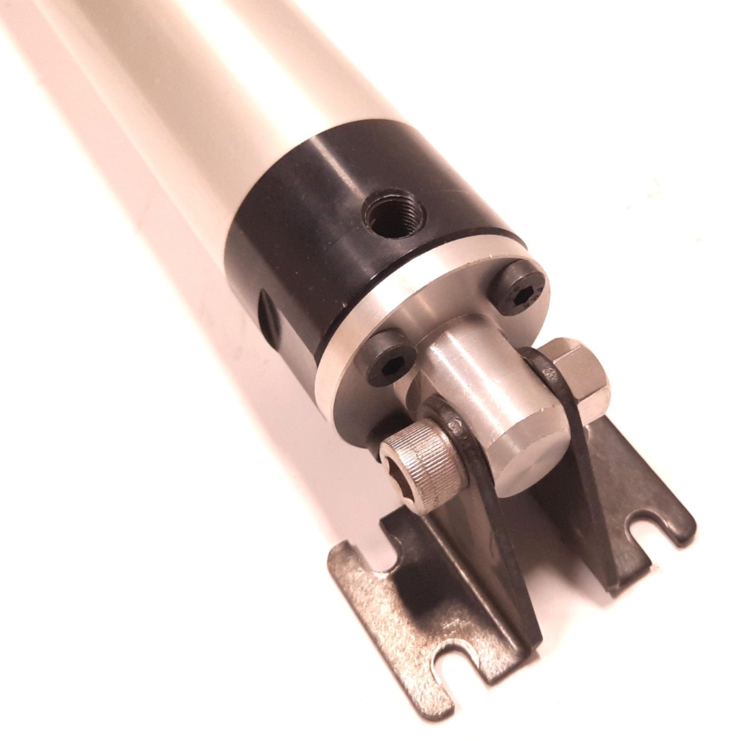 Used Parker P1LM040DNN685.000WBN5N Pneumatic Cylinder, Bore: 40mm, Stroke: 685mm