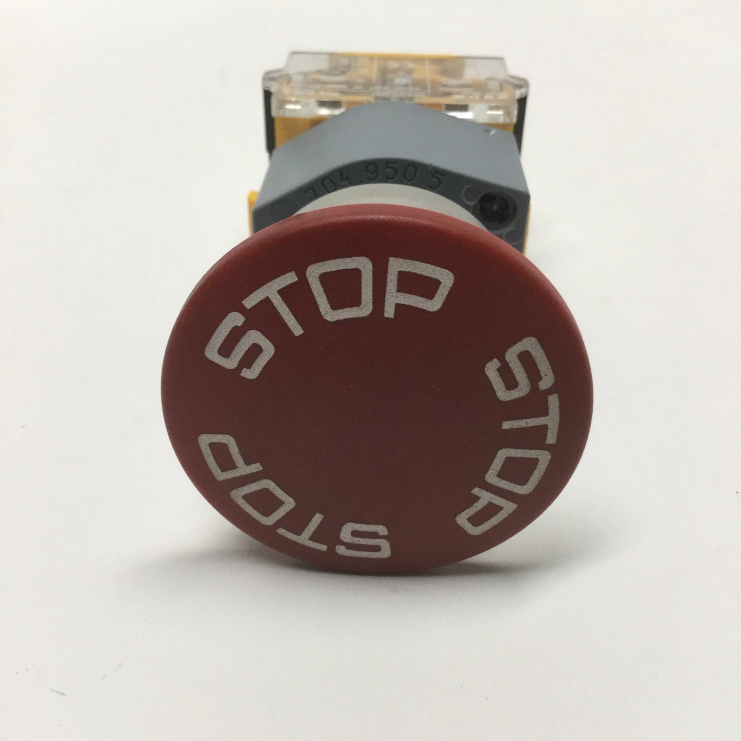 Used EOA Emergency E-Stop Button Switch Twist-Release w/ 704.905.5 Contact 1NC-1NO