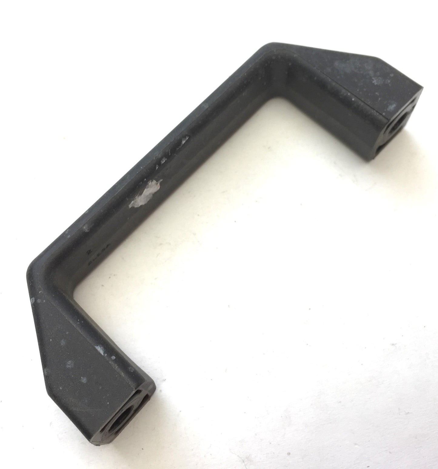 Used Lot of 29 Elesa 37001 Black Matte Plastic Pull Handle 3.68" Center, 0.83" Wide