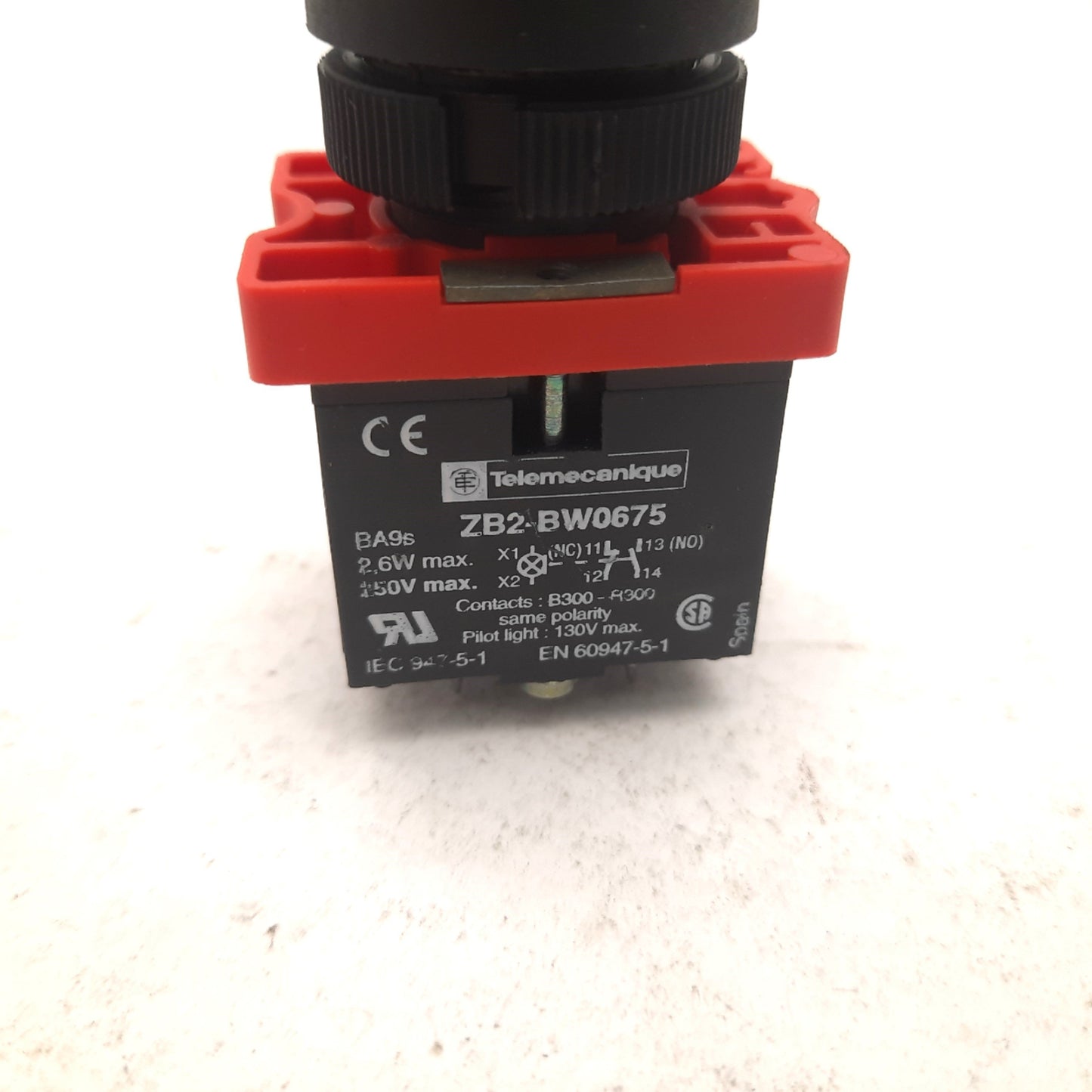 Used Schneider Telemecanique ZB2-BW0675 Pilot Light Push Button Contact Pins NC & NO