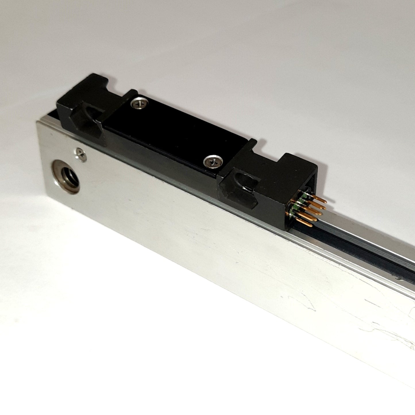 Used Heidenhain LS 406 Linear Encoder, Measuring Length: 570mm, 310 110 26