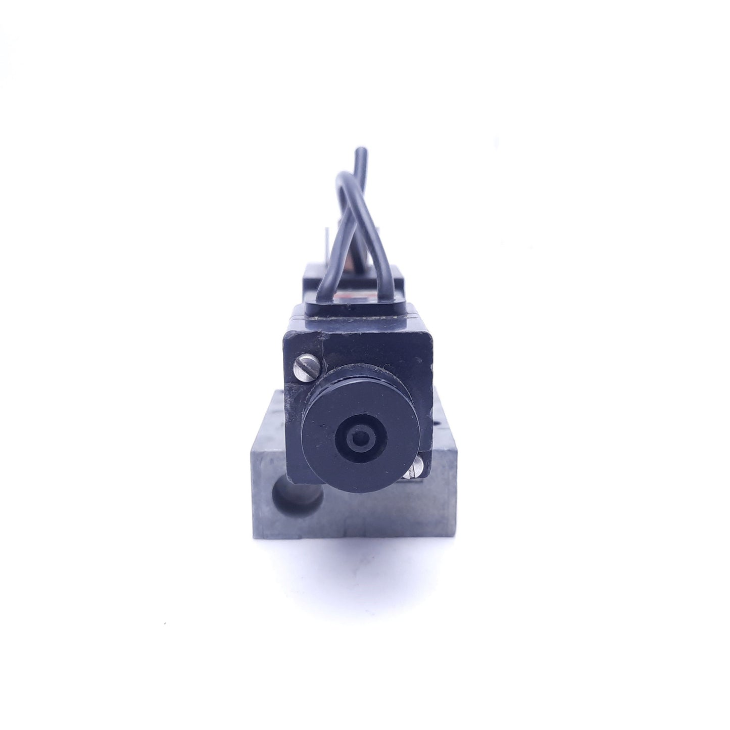 Used Numatics 031SS4000 Solenoid Valve 150 PSIG With 237-572B And 237-261B Solenoids