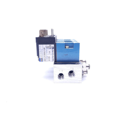 Used Bank of 3 MAC 45A-L00-DDAJ-1JM Solenoid Valves With Manifold, 24 VDC, 120 PSI