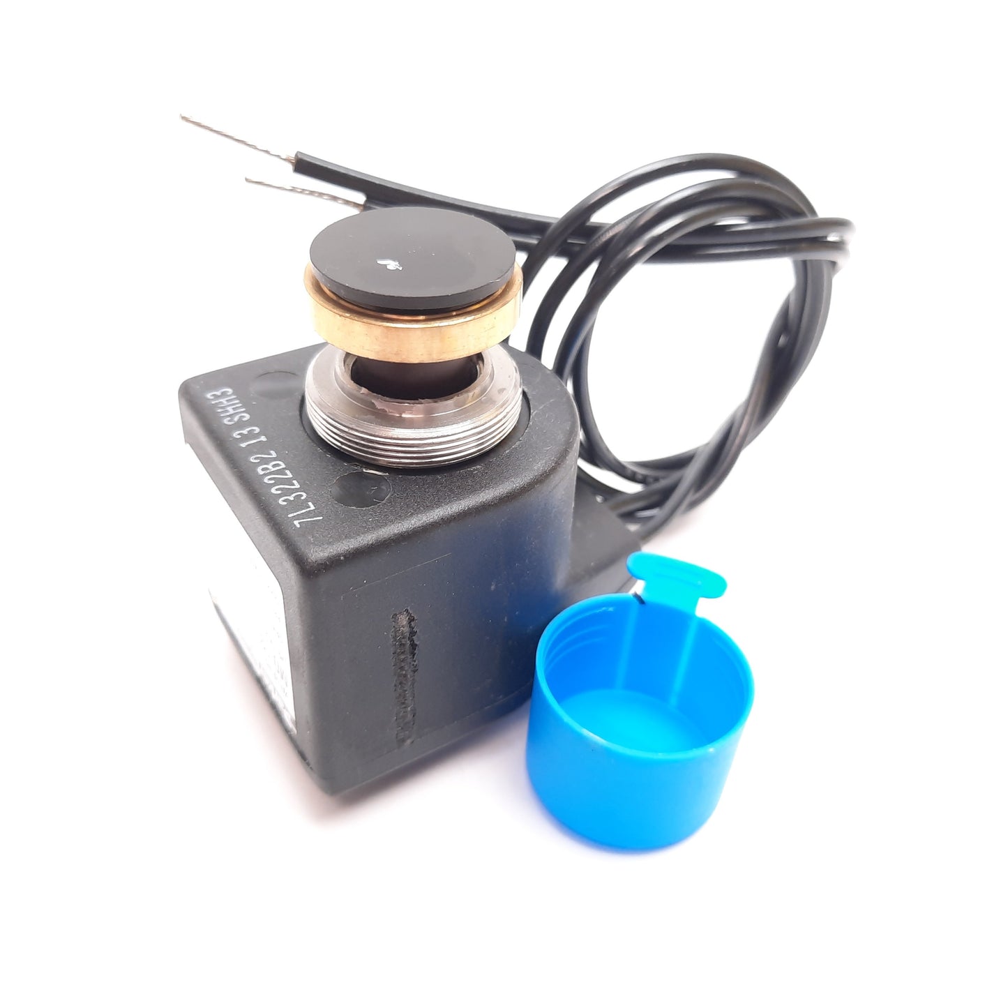 New – Open box Parker MD-1977-P04 Skinner Valve Solenoid Coil, Voltage: 24VAC 60Hz, 22W