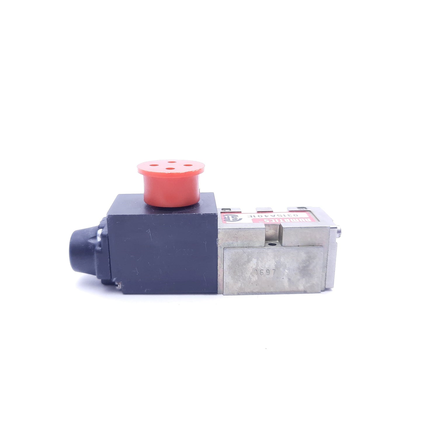 New – Open box Numatics 031SA401E Solenoid Valve, Voltage 24 VDC, Pressure 150 PSIG, Watts 6 W