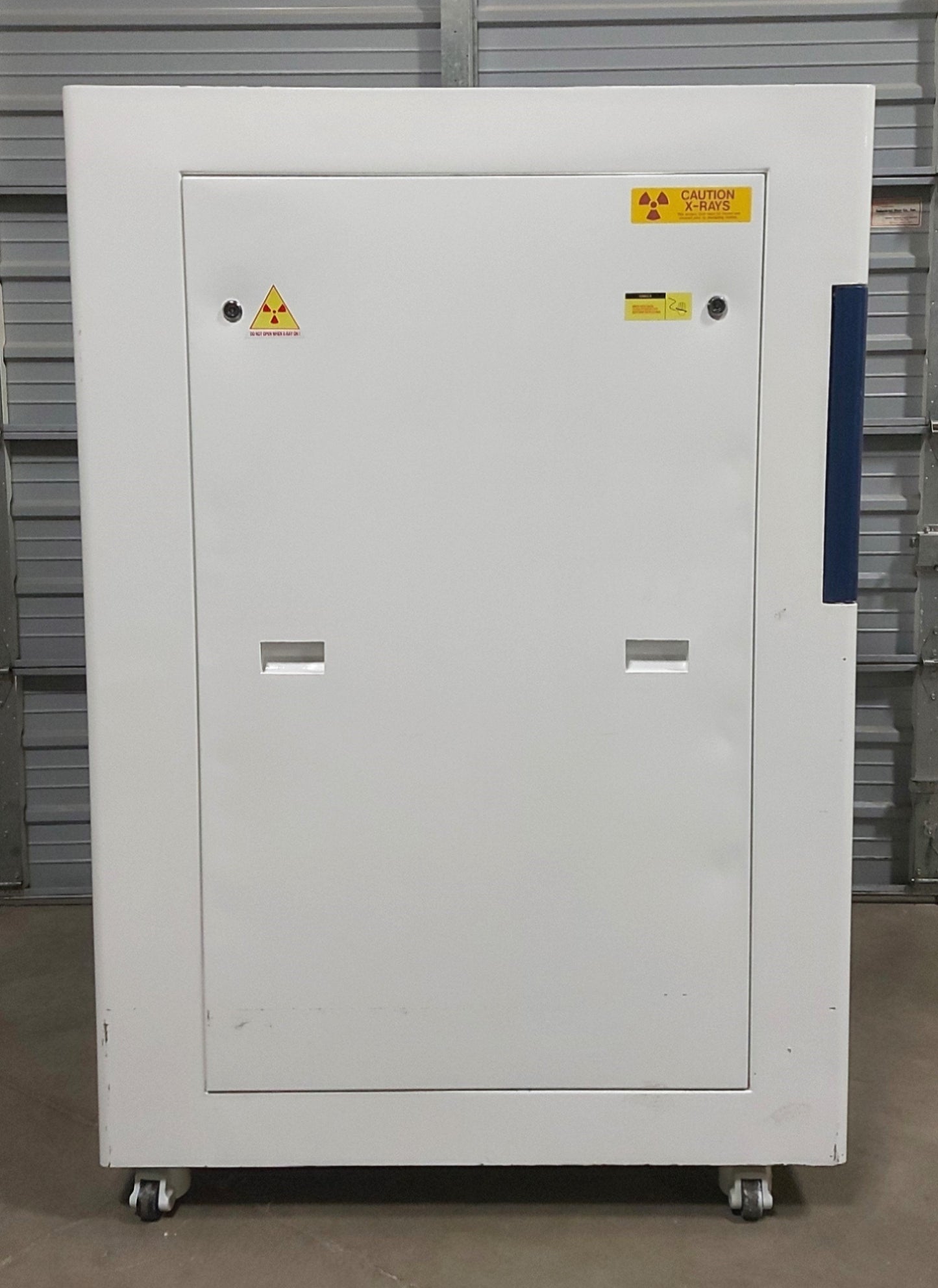 Used Scienscope X-SCOPE 2300 X-Ray Inspection System 130kV 4-Axis 1920x1080 110-230V