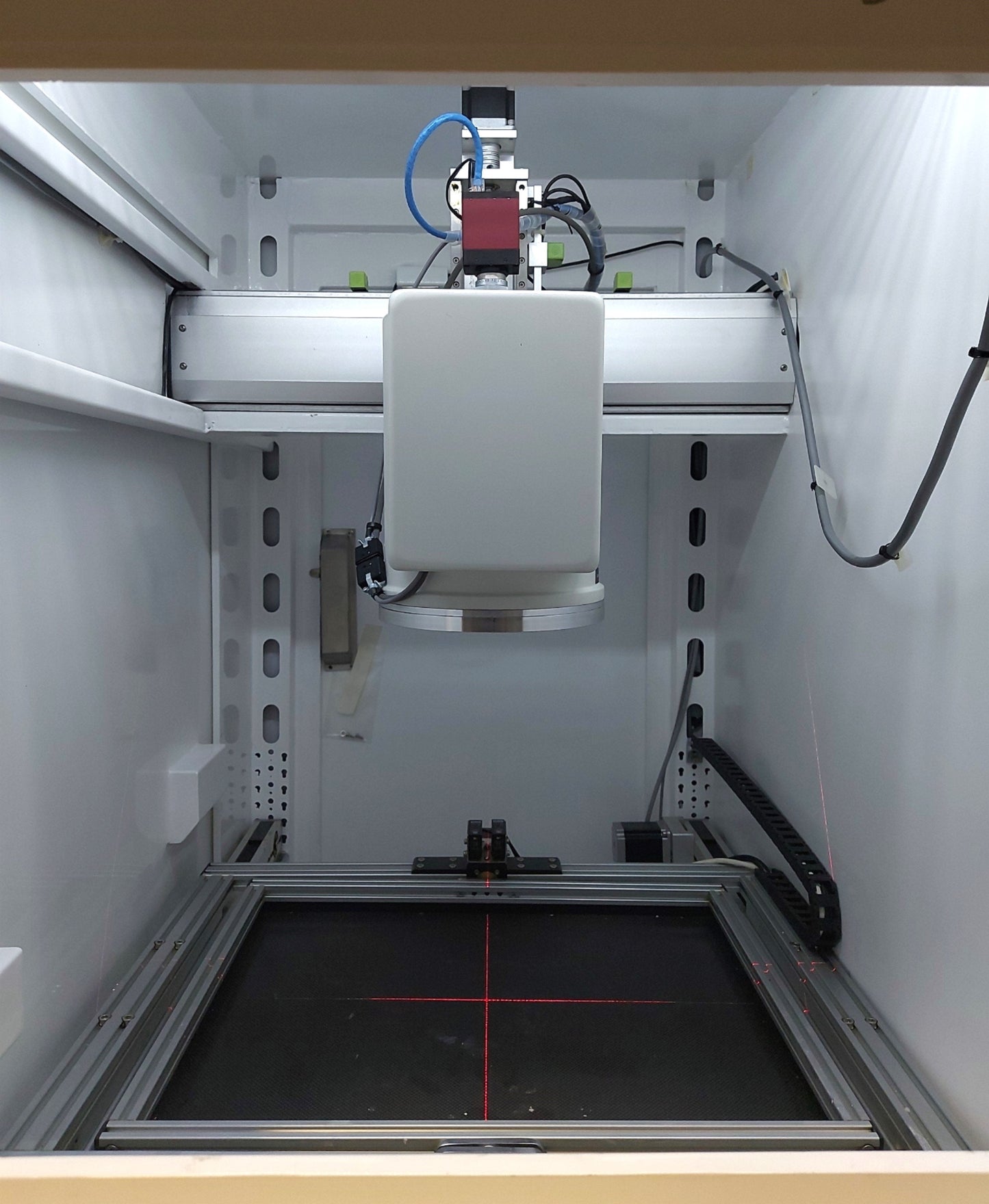 Used Scienscope X-SCOPE 2300 X-Ray Inspection System 130kV 4-Axis 1920x1080 110-230V