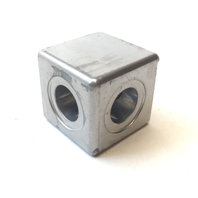 Used Lot of 4 Parker 18-826 Square Aluminum Extrusion Corner Connector & Plug, 2-Way