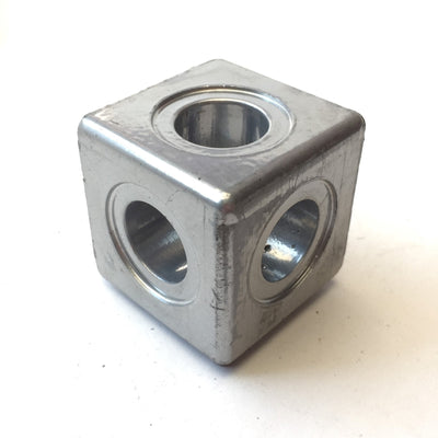 Used Lot of 4 Parker 18-827 Square Aluminum Extrusion Corner Connector & Plug, 3-Way