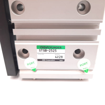 New CKD STSB-2525 Compact Guided Cylinder, Bore: 25mm, Stroke: 25mm, M5x0.8