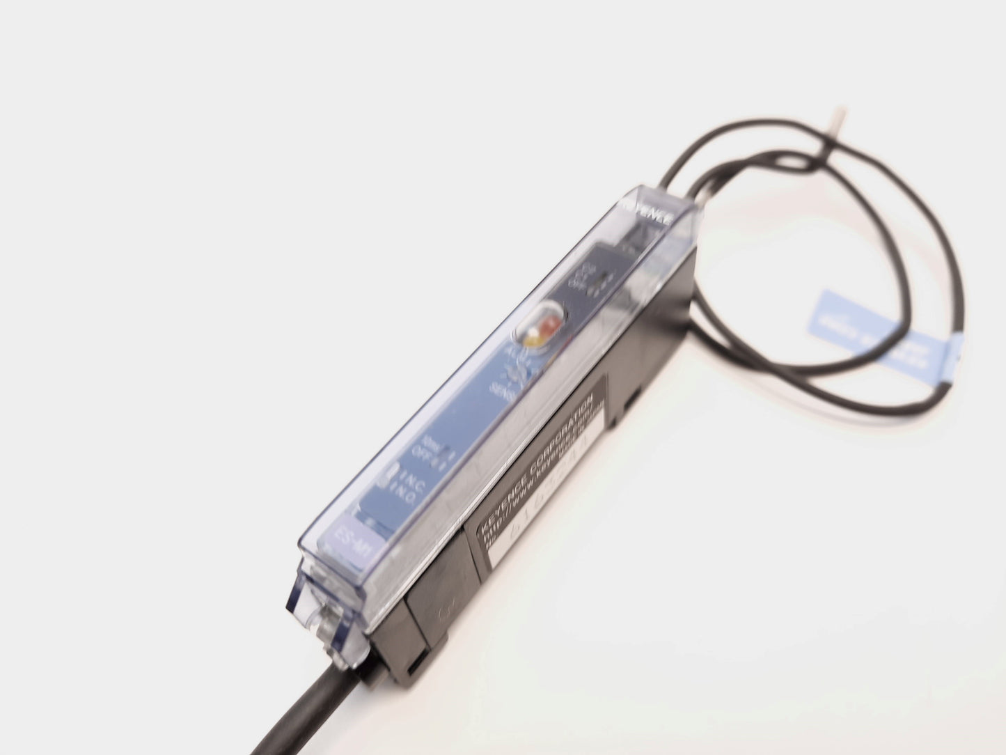 Used Keyence ES-M1 Proximity Sensor Amplifier Main Unit, 12-24VDC, NO/NC, NPN