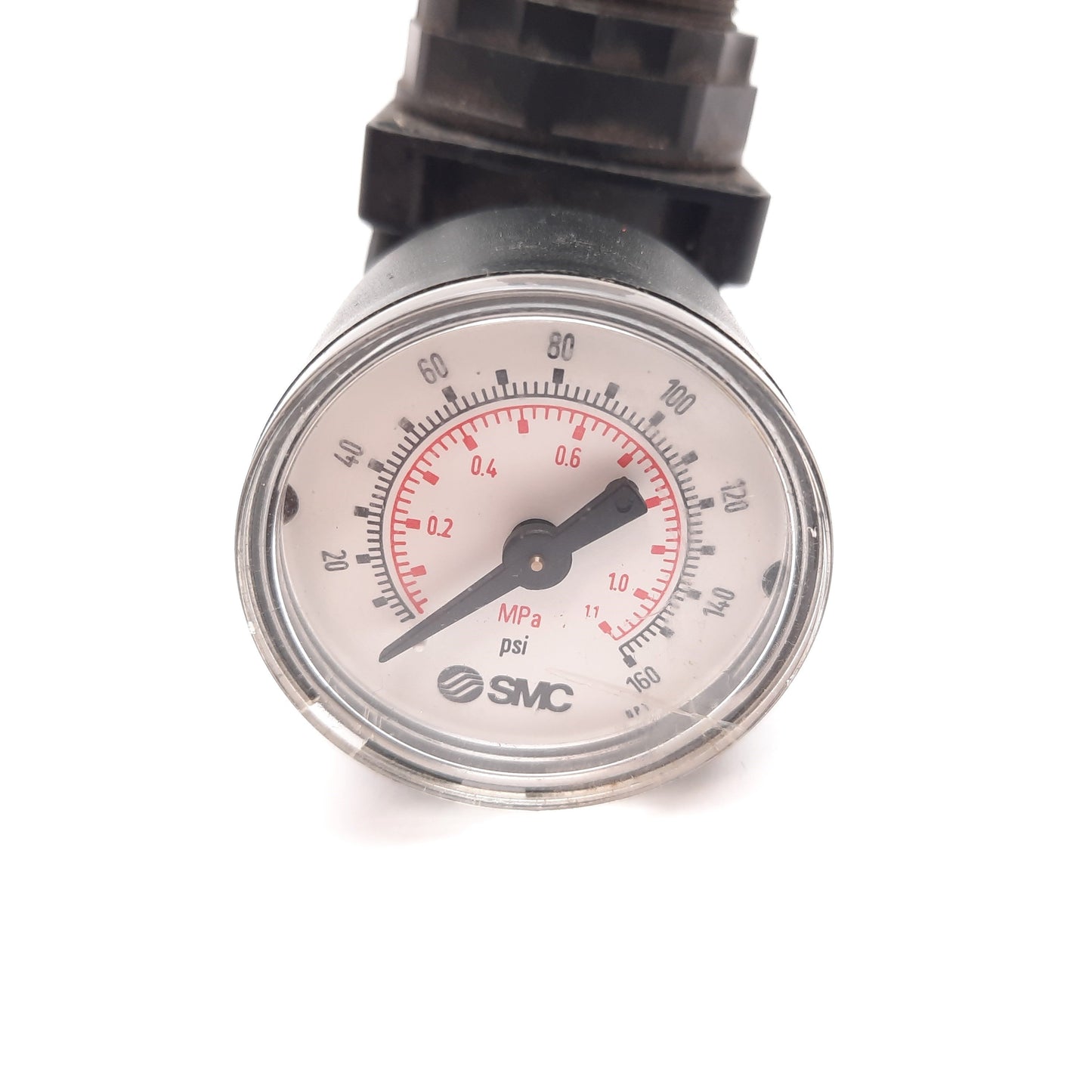 Used Wilkerson R00-02-000 Pneumatic Regulator, 0-125psi, 1/4" NPT, W/ 0-160psi Gauge
