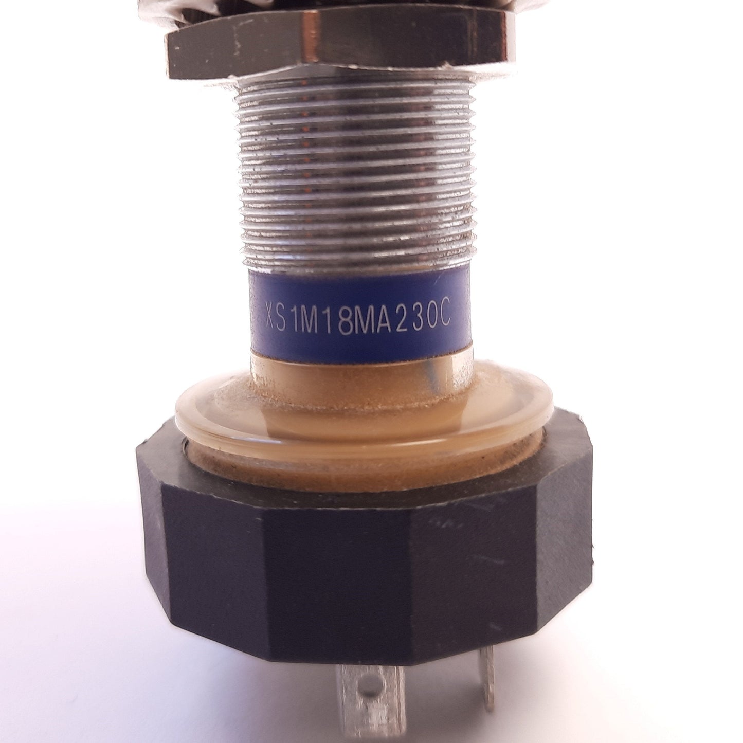 New Other Telemecanique XS1M18MA230C Inductive Proximity Sensor, 18mm Dia, 24-240VAC, NO