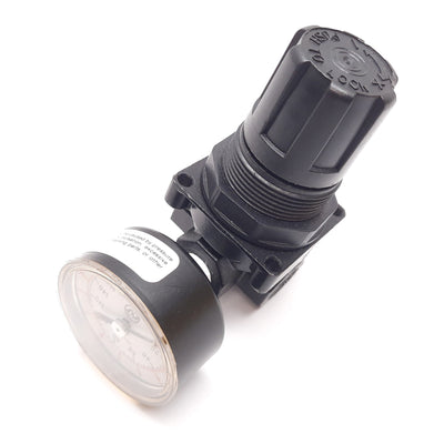 Used Wilkerson R00-02-GR0 Pneumatic Regulator, 0-125psi, 1/4" NPT, W/ 0-160psi Gauge